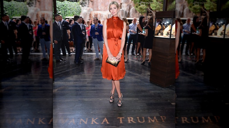 Ivanka Trump dans une robe orange à Las Vegas