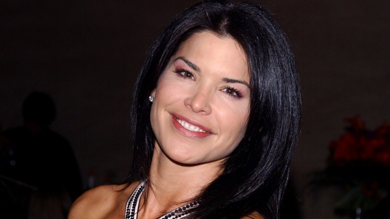 Lauren Sanchez Bezos portant un fard à paupières rose