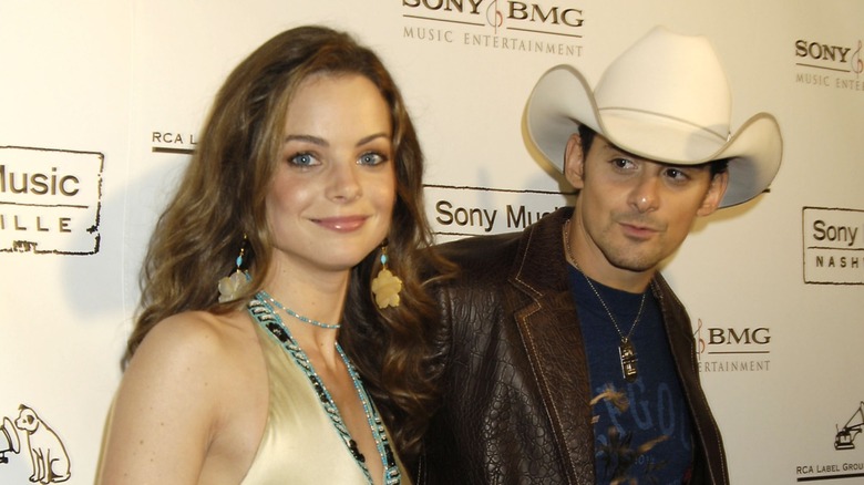 Kimberly Williams-Paisley et Brad Paisley sur le tapis rouge
