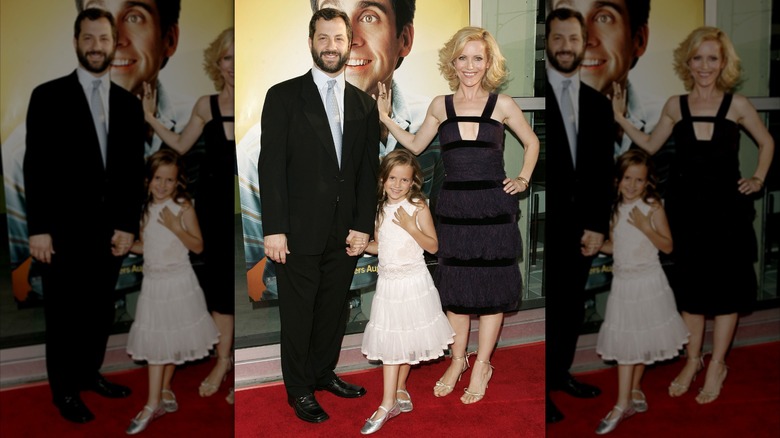 Muade Apatow avec ses parents Judd Apatow et Leslie Mann au Virgin LA de 40 ans