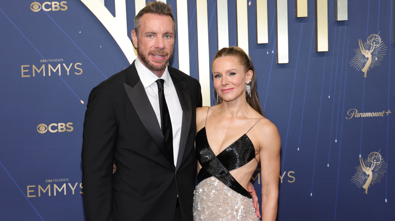 Dax Shepard et Kristen Bell sur le tapis rouge d'Emmy