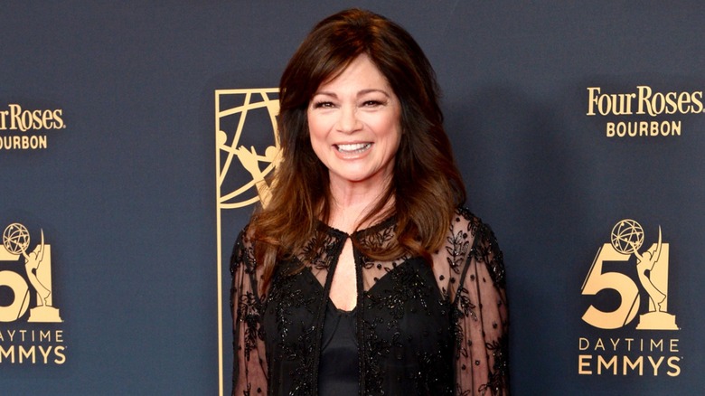 Valerie Bertinelli sur le tapis rouge en 2025