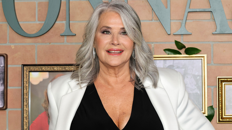 Lorraine Bracco assiste à Netflix "Nonnas" Première mondiale au Plaza Hotel le 30 avril 2025 à New York