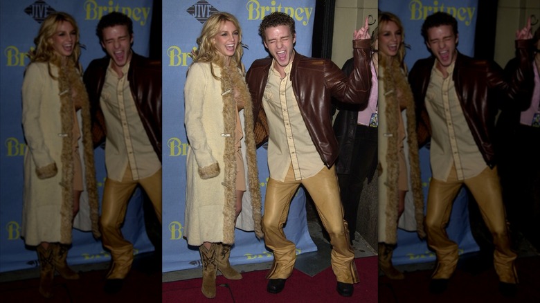 Britney Spears et Justin Timberlake dans des tenues beiges assorties en 2001