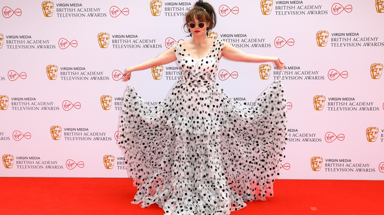 Helena Bonham Carter dans une robe à pois