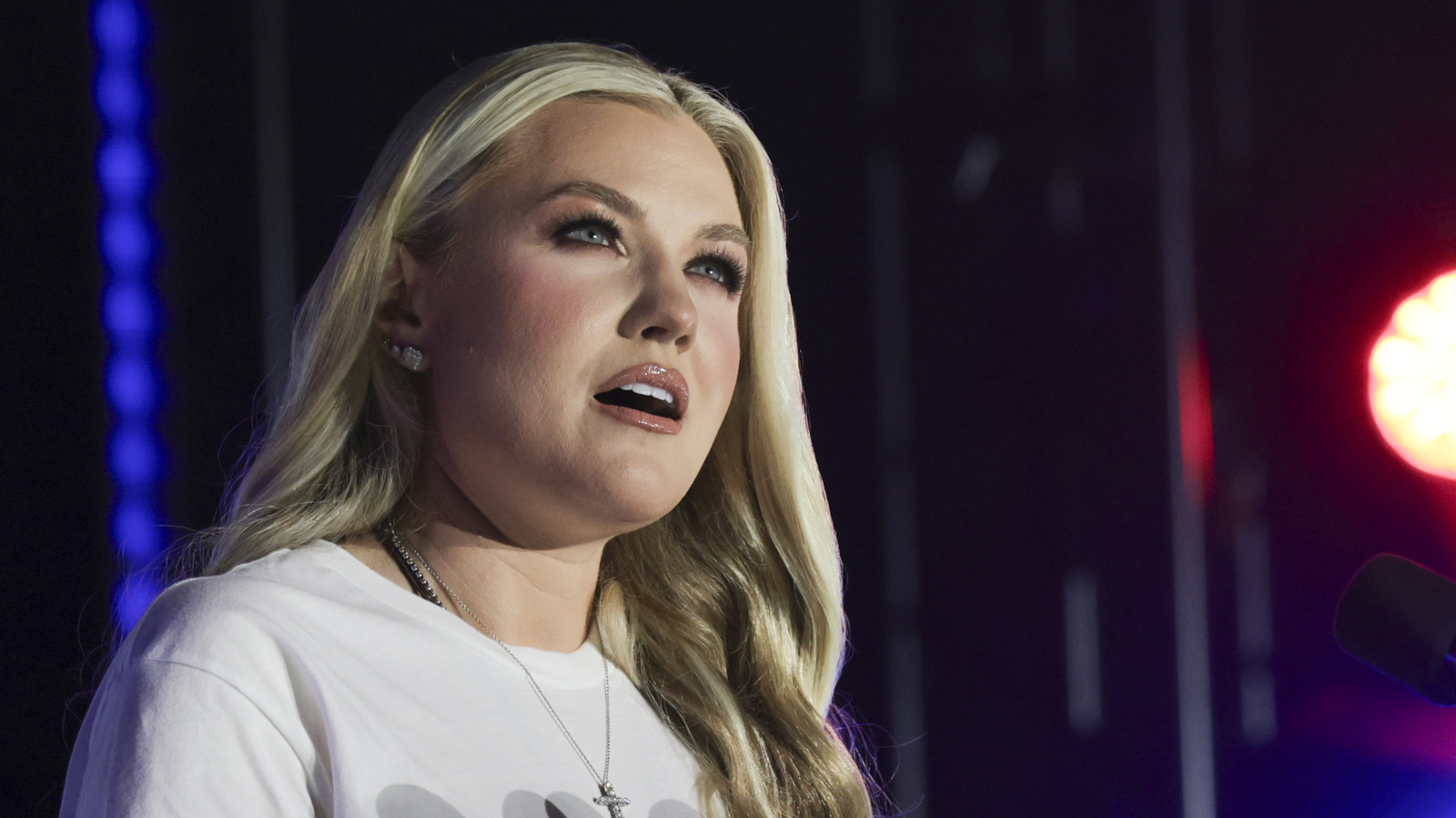 La robe en tulle rose peu flatteuse d'Erika Kirk est l'une de ses pires coupes de tous les temps