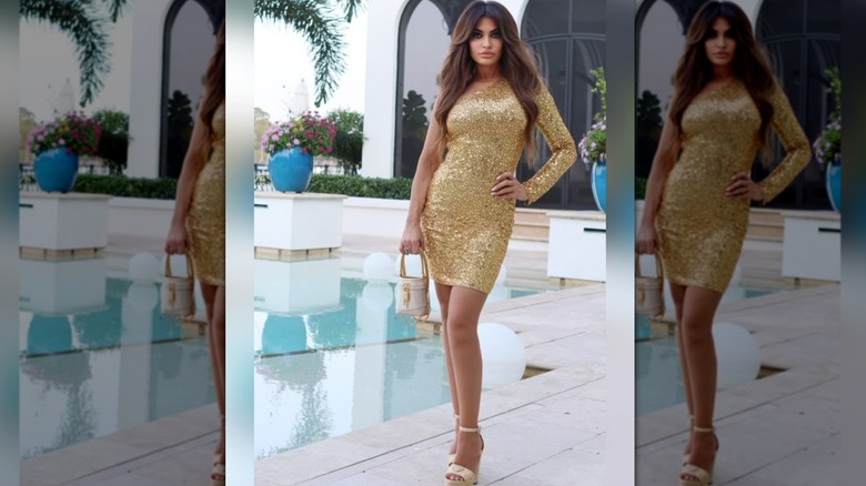 Kimberly Guilfoyle dans une robe dorée