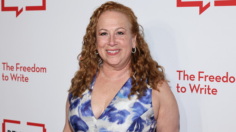 Jodi Picoult souriant au gala littéraire PEN America 2025