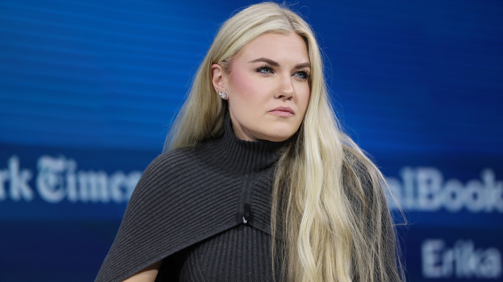 La magnifique transformation capillaire d'Erika Kirk