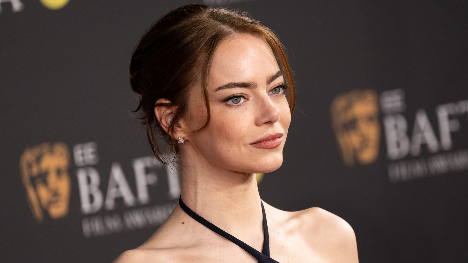 Emma Stone ne peut tout simplement pas esquiver les rumeurs sur sa vie amoureuse