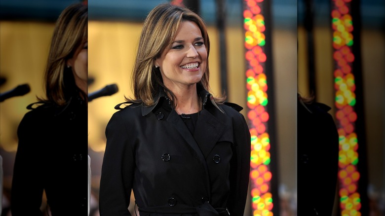 Savannah Guthrie souriant en apparaissant sur le 