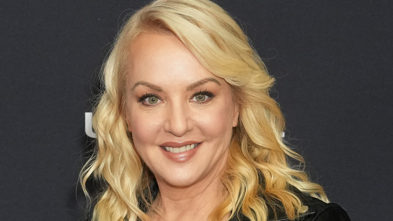 Wendi McLendon-Covey est un livre ouvert sur sa chirurgie plastique et nous aimons l'honnêteté