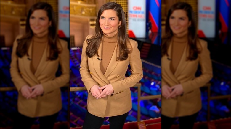 Kaitlan Collins à la mairie du président Joe Biden sur CNN en février 2021
