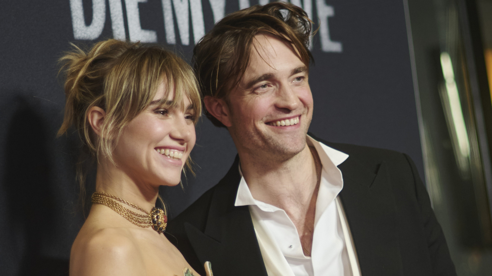 7 photos adorables de Suki Waterhouse et Robert Pattinson qui vous feront pâmer