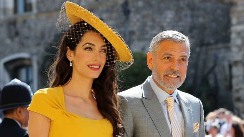 George et Amal Clooney souriants