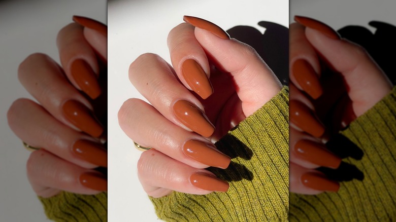 Ongles au caramel