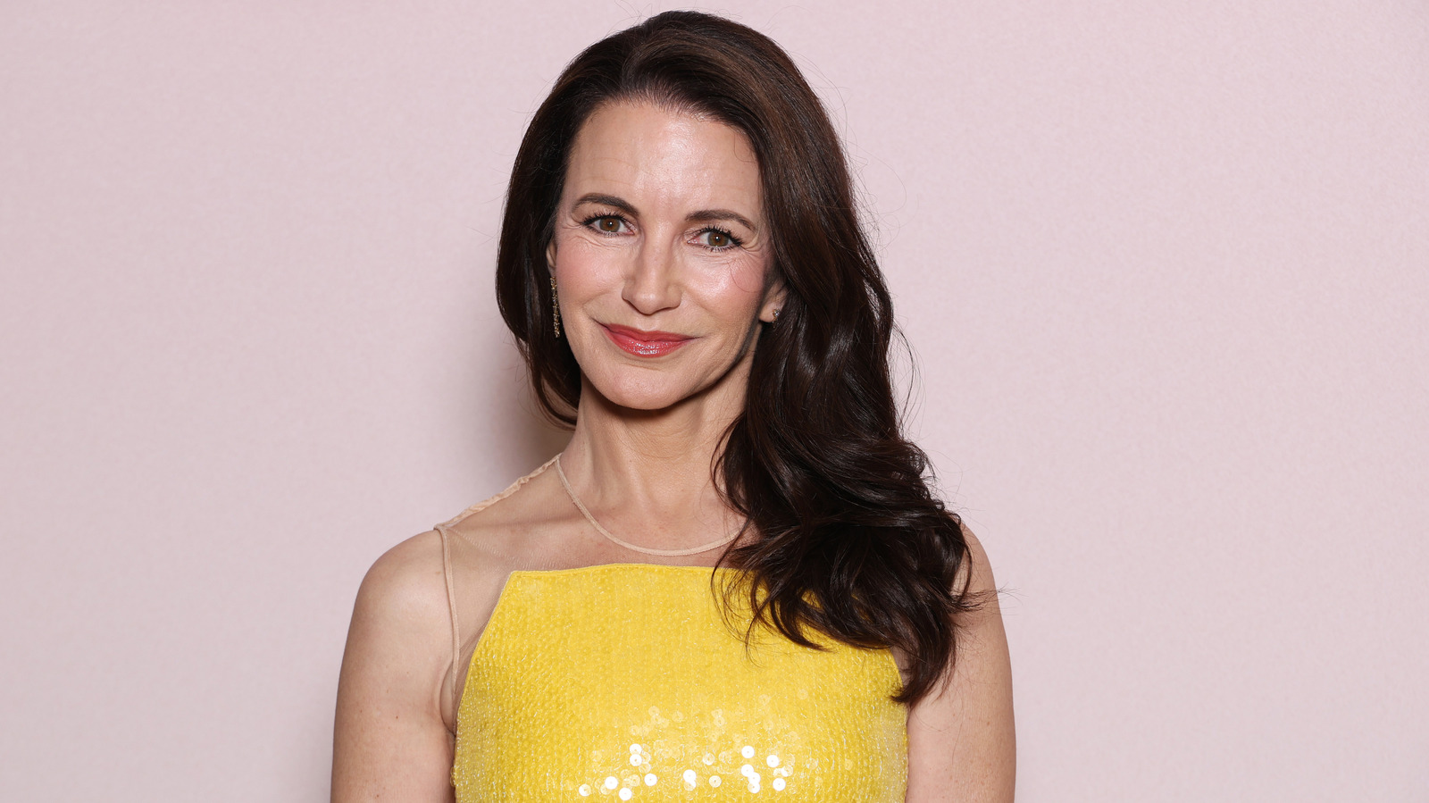 Kristin Davis a dissous ses produits de comblement et les photos d'après ont laissé briller sa beauté naturelle