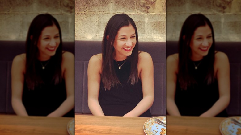 Katie Miller en décembre 2018 dans un restaurant