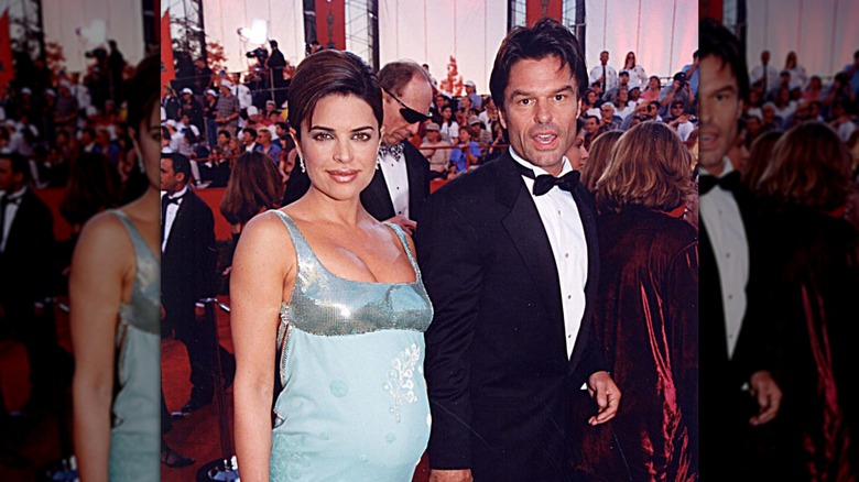 Lisa Rinna et Harry Hamlin à la 70e cérémonie annuelle des Oscars en 1998