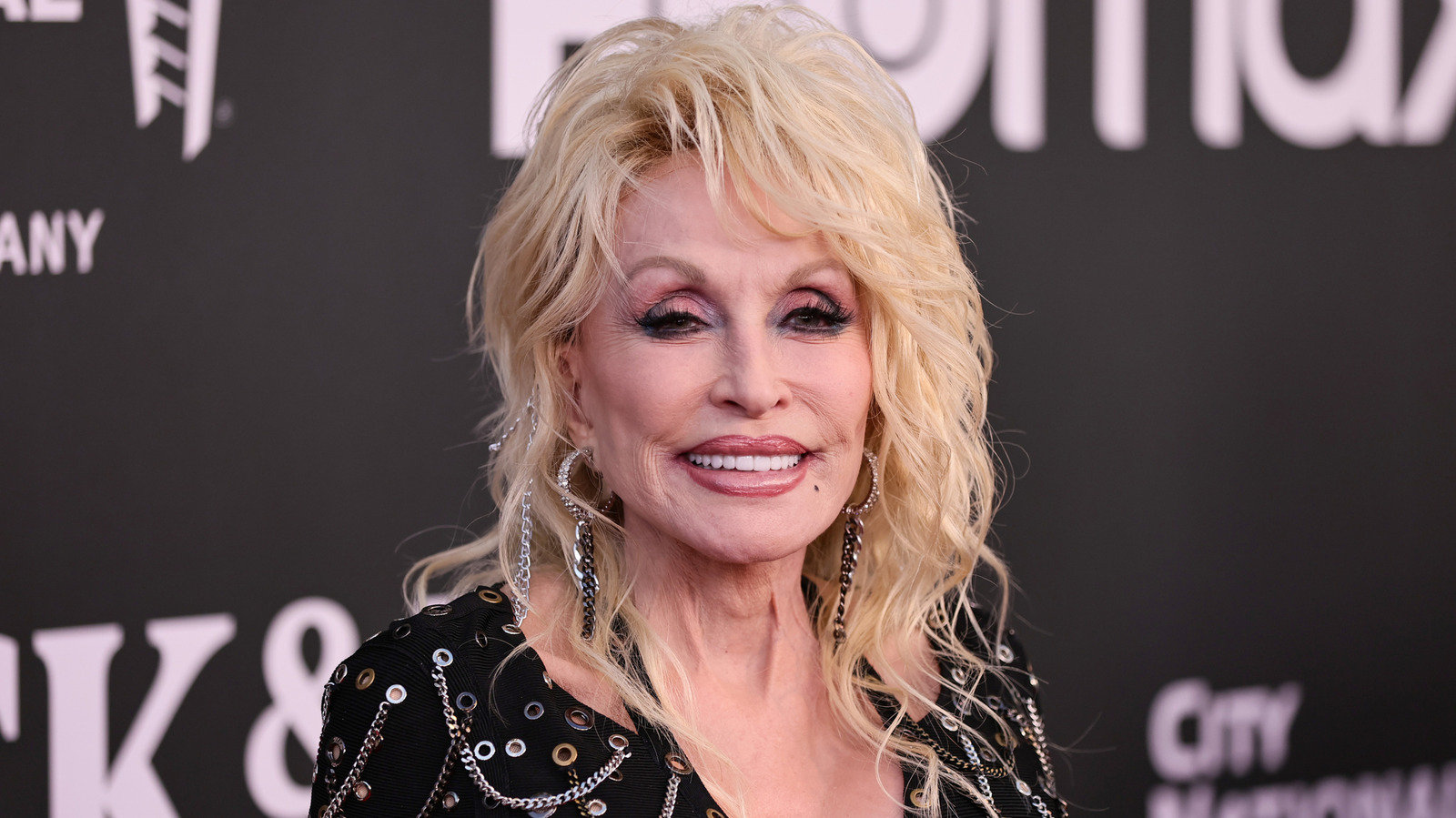 Le mariage de Dolly Parton avec son défunt mari Carl Dean était un mariage sur un million