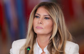 Melania Trump ne peut pas échapper aux rumeurs de chirurgie plastique