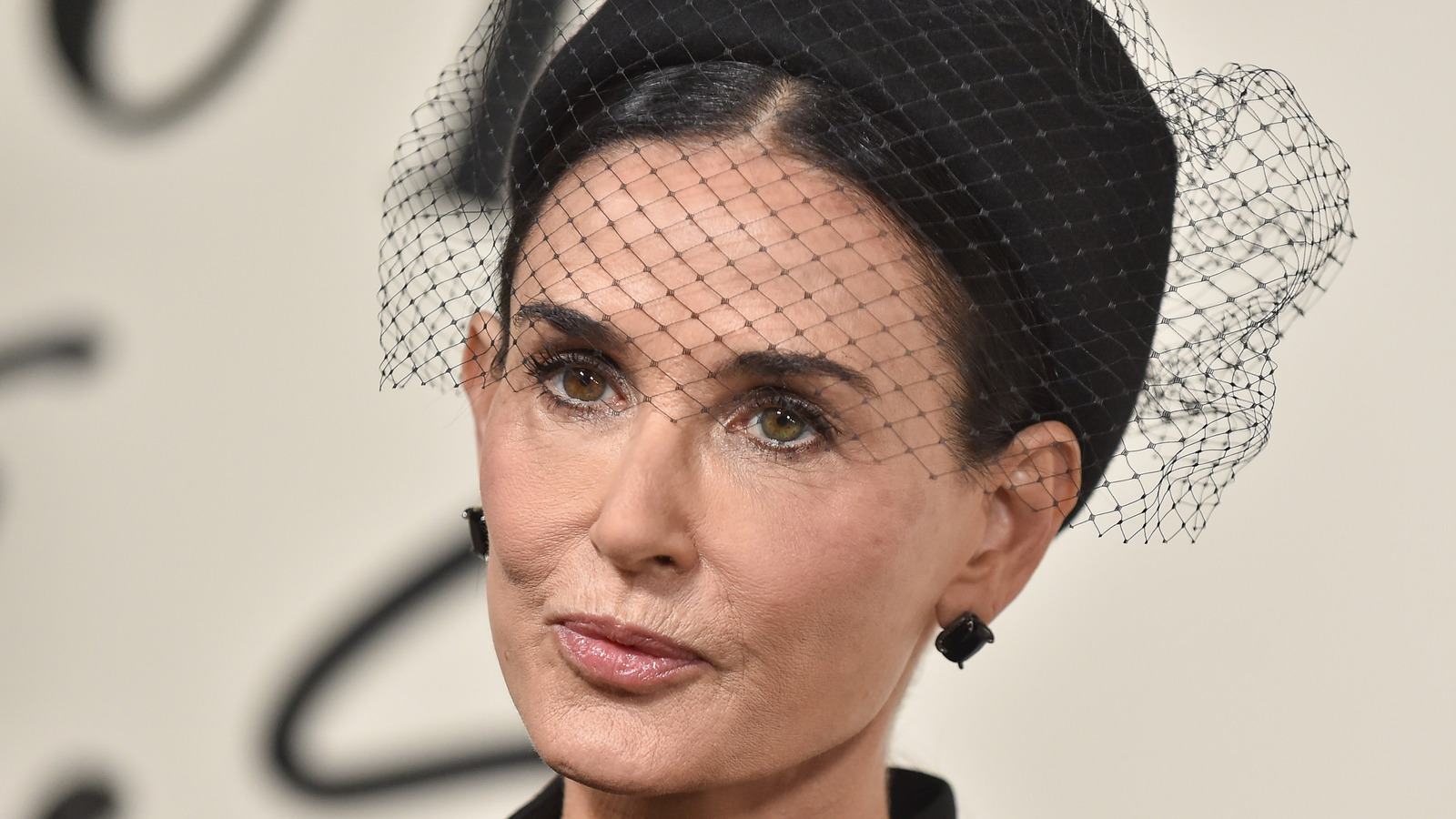 Des photos de Demi Moore qui se concentrent sur le moment où les rumeurs d'Ozempic ont commencé à se répandre