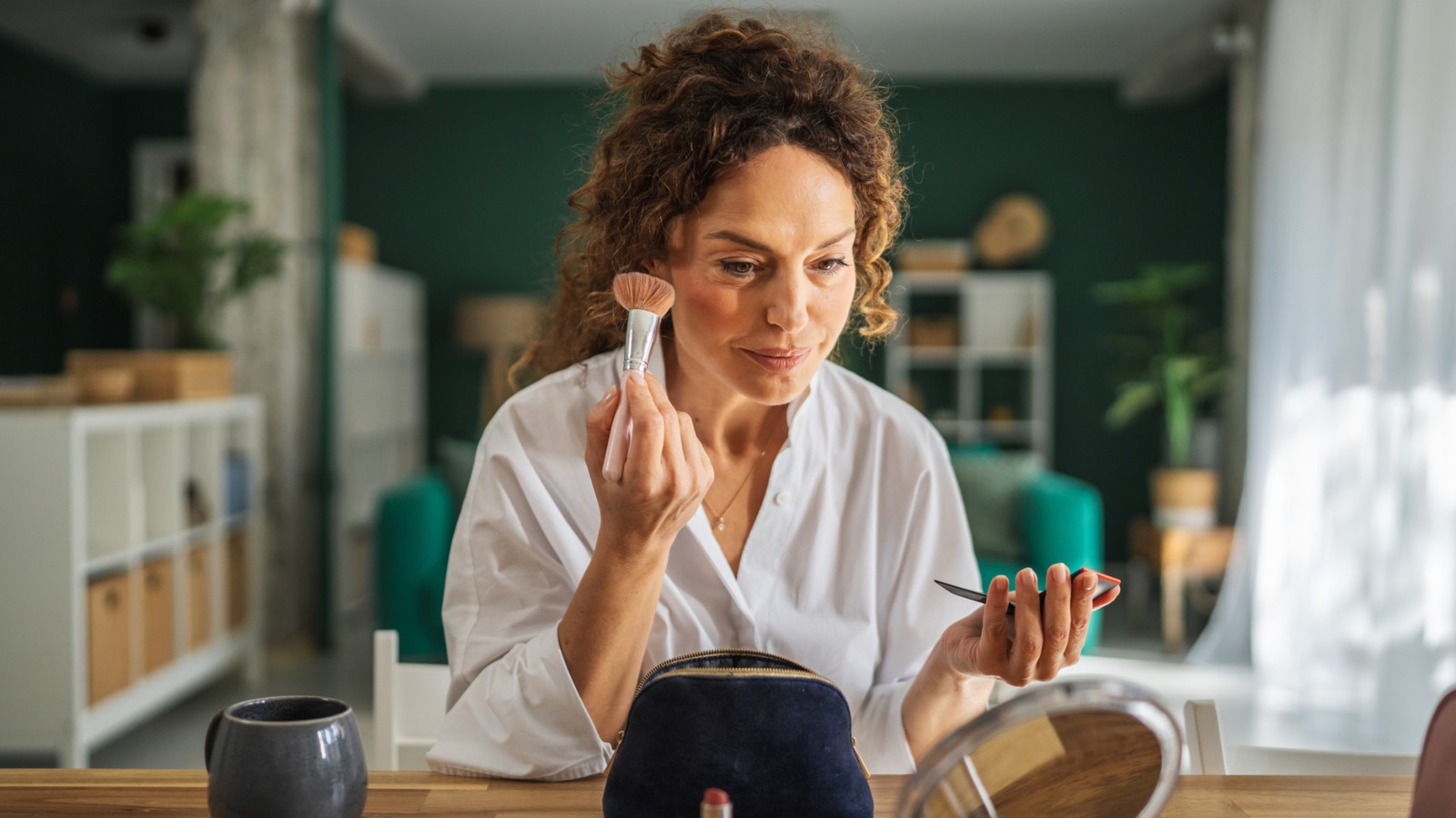 3 des meilleures et des pires nouveautés de maquillage examinées pour les femmes plus âgées en 2026 (jusqu'à présent)