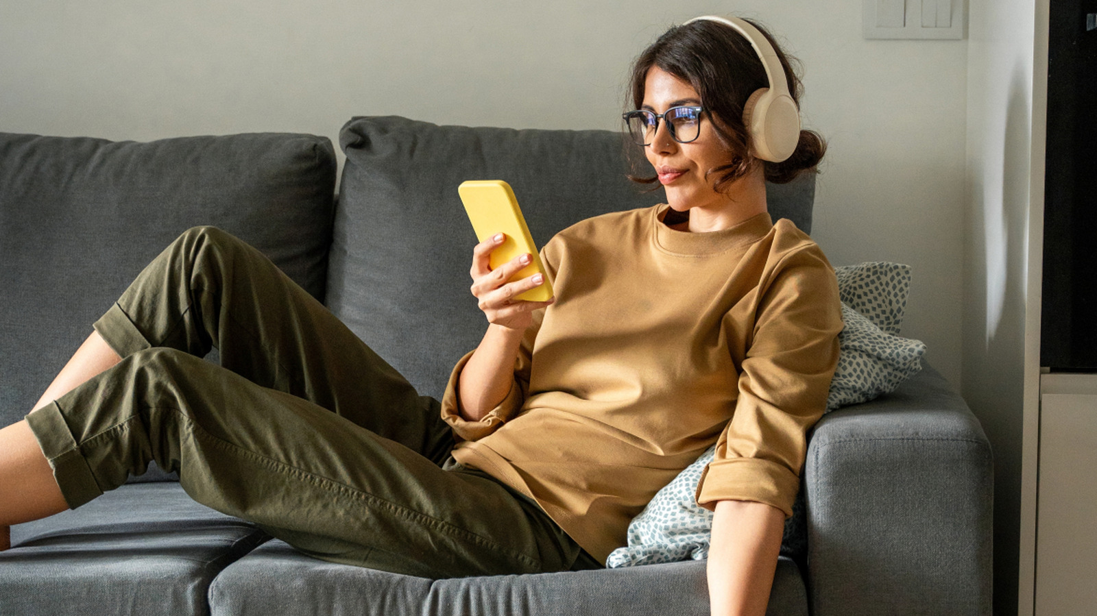 Le livre audio le plus diffusé de tous les temps sur Spotify est un livre fantastique et épique que BookTok adore