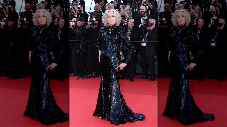 Jane Fonda posant