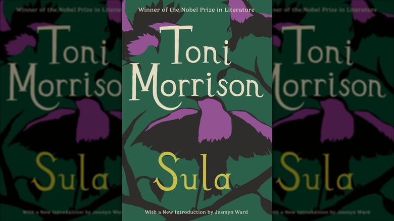 Une couverture violette et verte du roman Sula de Toni Morrison