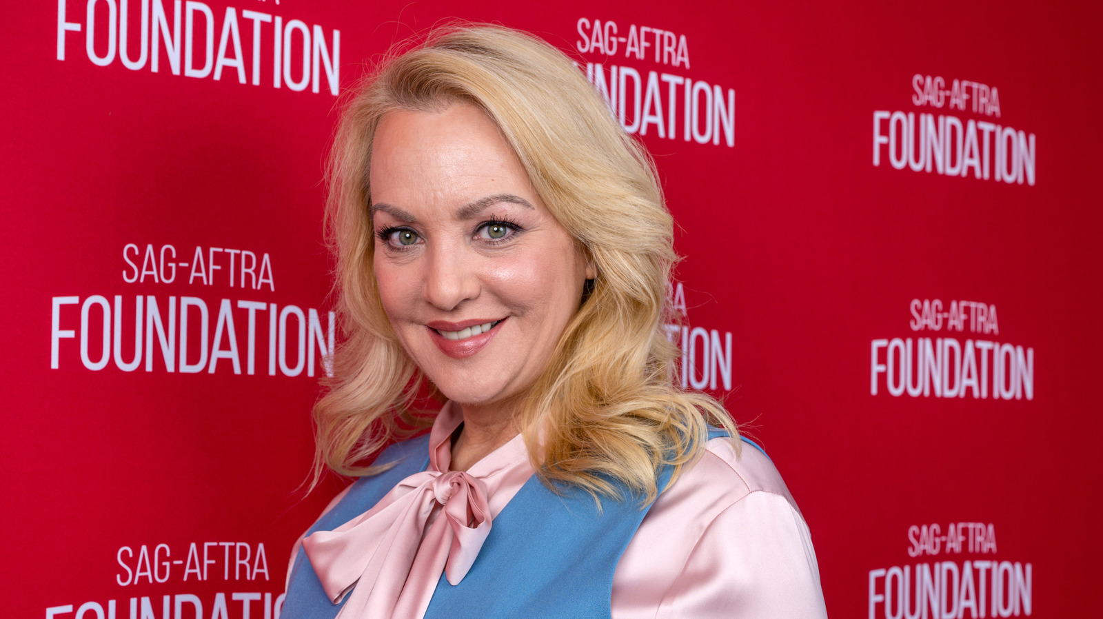 Wendi McLendon-Covey attribue son mariage durable au fait d'avoir évité ces vacances