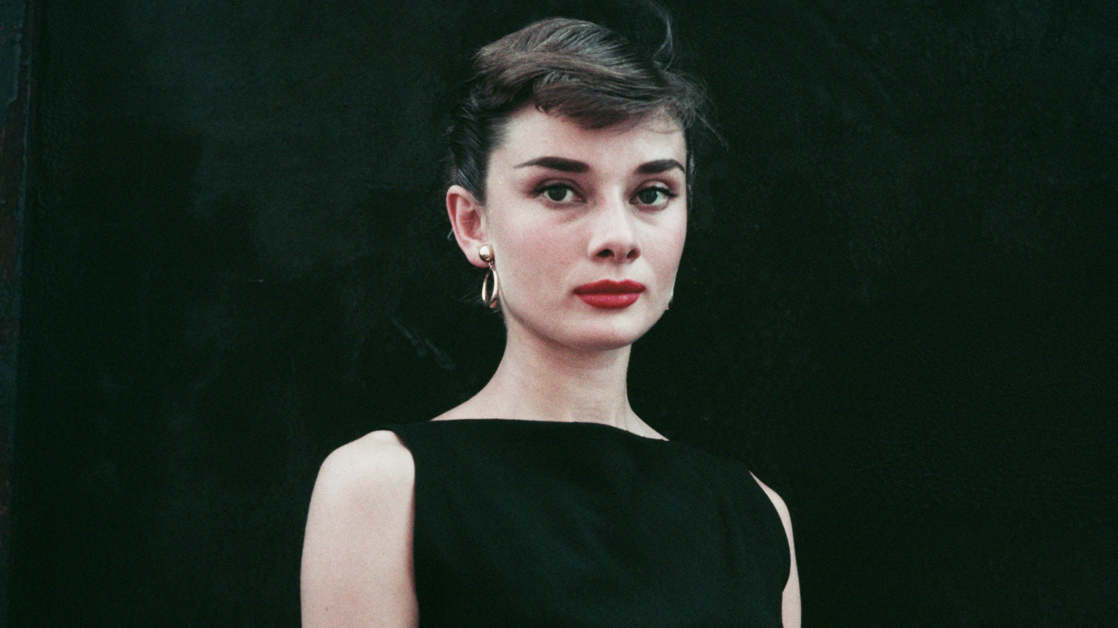 Une photo de retour d'Audrey Hepburn met en évidence l'un de ses looks les plus sous-estimés de tous les temps