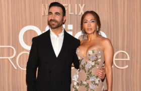 Jennifer Lopez dénonce les rumeurs constantes de relation et nous encourageons son époque de fille célibataire