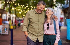 3 Sites de rencontres qui aideront réellement les femmes plus âgées à trouver l’amour