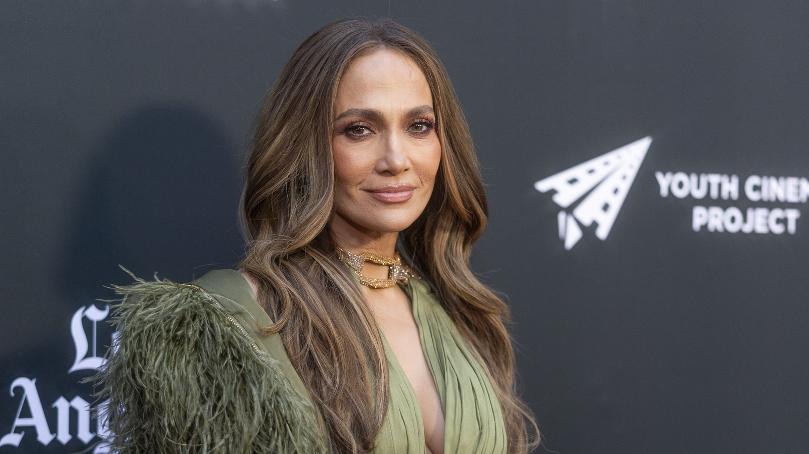 Jennifer Lopez, 56 ans, a donné un aperçu de sa peau impeccable sans maquillage (et ce n'est pas la première fois)