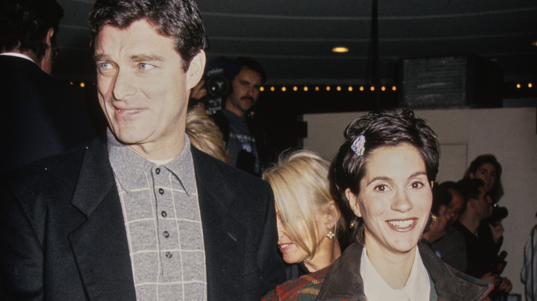 Jami Gertz et Tony Ressler lors d'une première en 1994