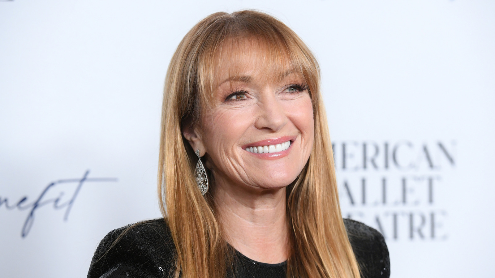 Les fiançailles de Jane Seymour à 75 ans prouvent qu'il n'est jamais trop tard pour trouver le bonheur pour toujours