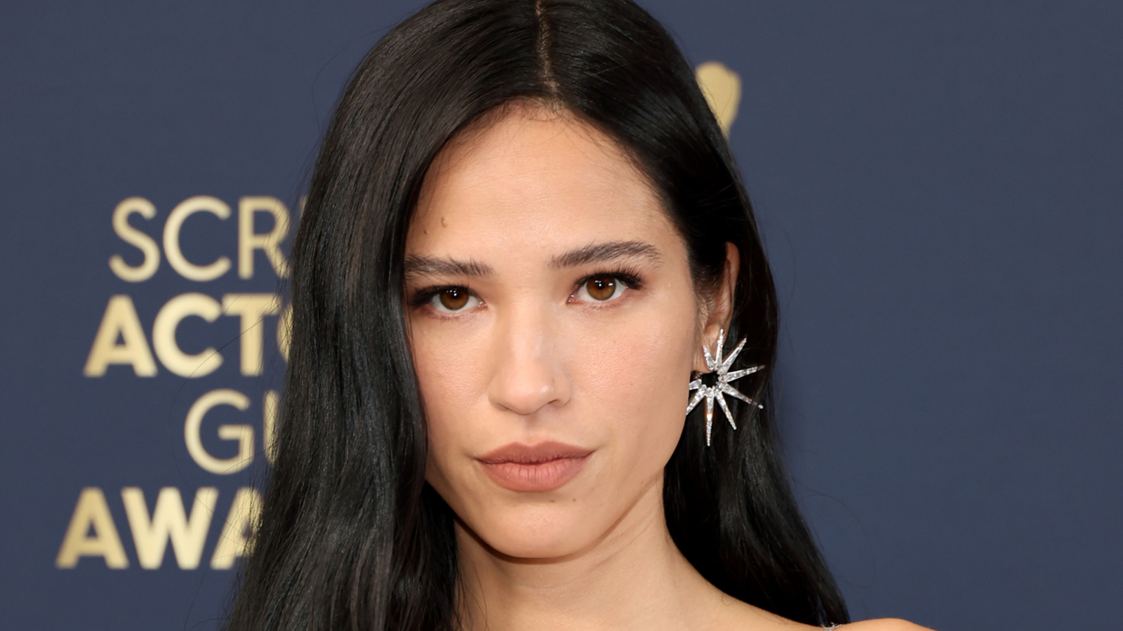 Des photos côte à côte confirment que la star de Yellowstone, Kelsey Asbille, peut porter n'importe quelle longueur de cheveux