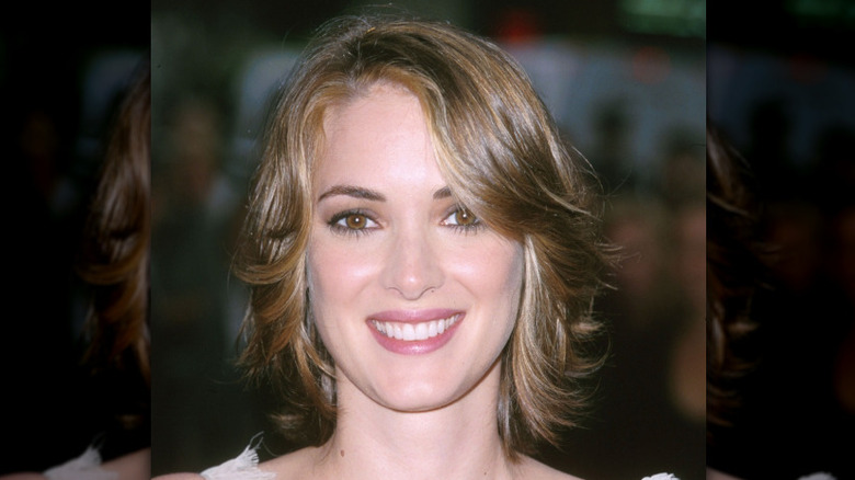 Winona Ryder reçoit l'étoile du Hollywood Walk of Fame en 2000