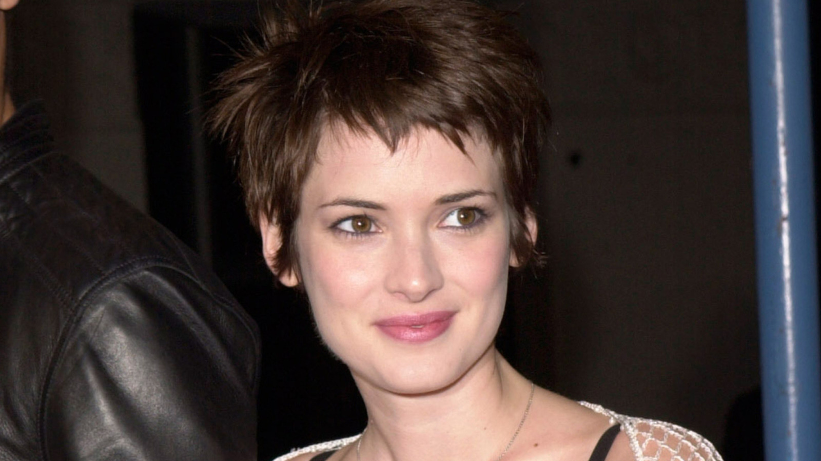 10 photos de Winona Ryder qui devraient figurer sur votre mood board cheveux courts