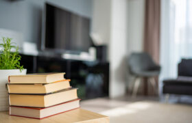 5 séries de livres romantiques à lire avant la première de leurs adaptations