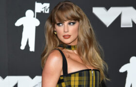 9 tenues Taylor Swift qui avaient une ambiance vintage amusante
