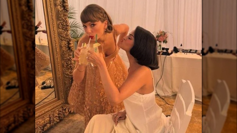 Taylor Swift et Selena Gomez trinquent avant le mariage de Gomez