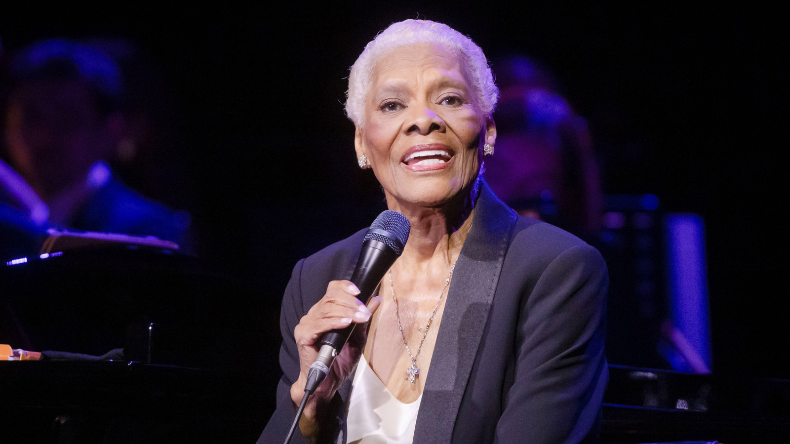 9 superbes photos de Dionne Warwick qui prouvent qu'elle a toujours été emblématique