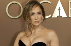 Jennifer Lopez veut que nous célébrions nos ruptures comme une « rampe de lancement » et c'est tellement stimulant