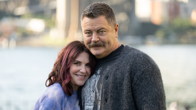 Megan Mullally et Nick Offerman lors d'une conférence de presse en 2025