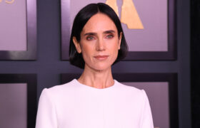 Jennifer Connelly est l'inspiration de style parfaite pour prendre des risques en matière de mode à 50 ans