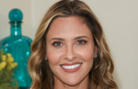 La star de Hallmark, Jill Wagner, peut faire vibrer n'importe quelle longueur de cheveux et ces photos en sont la preuve