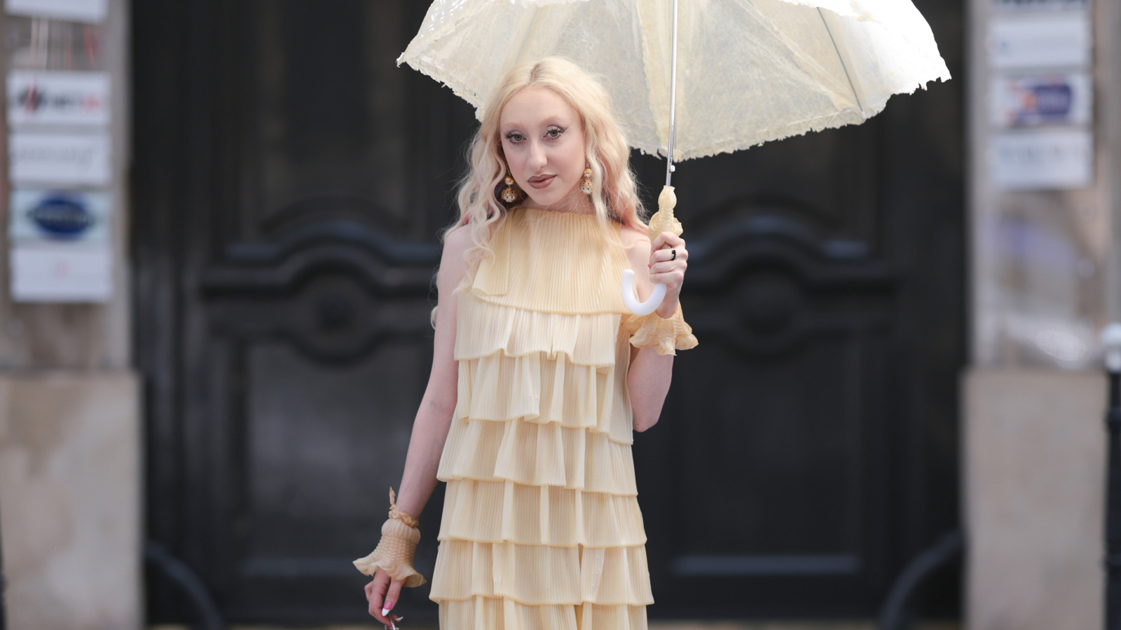 8 couleurs à porter avec du jaune beurre parce que la tendance ne va nulle part