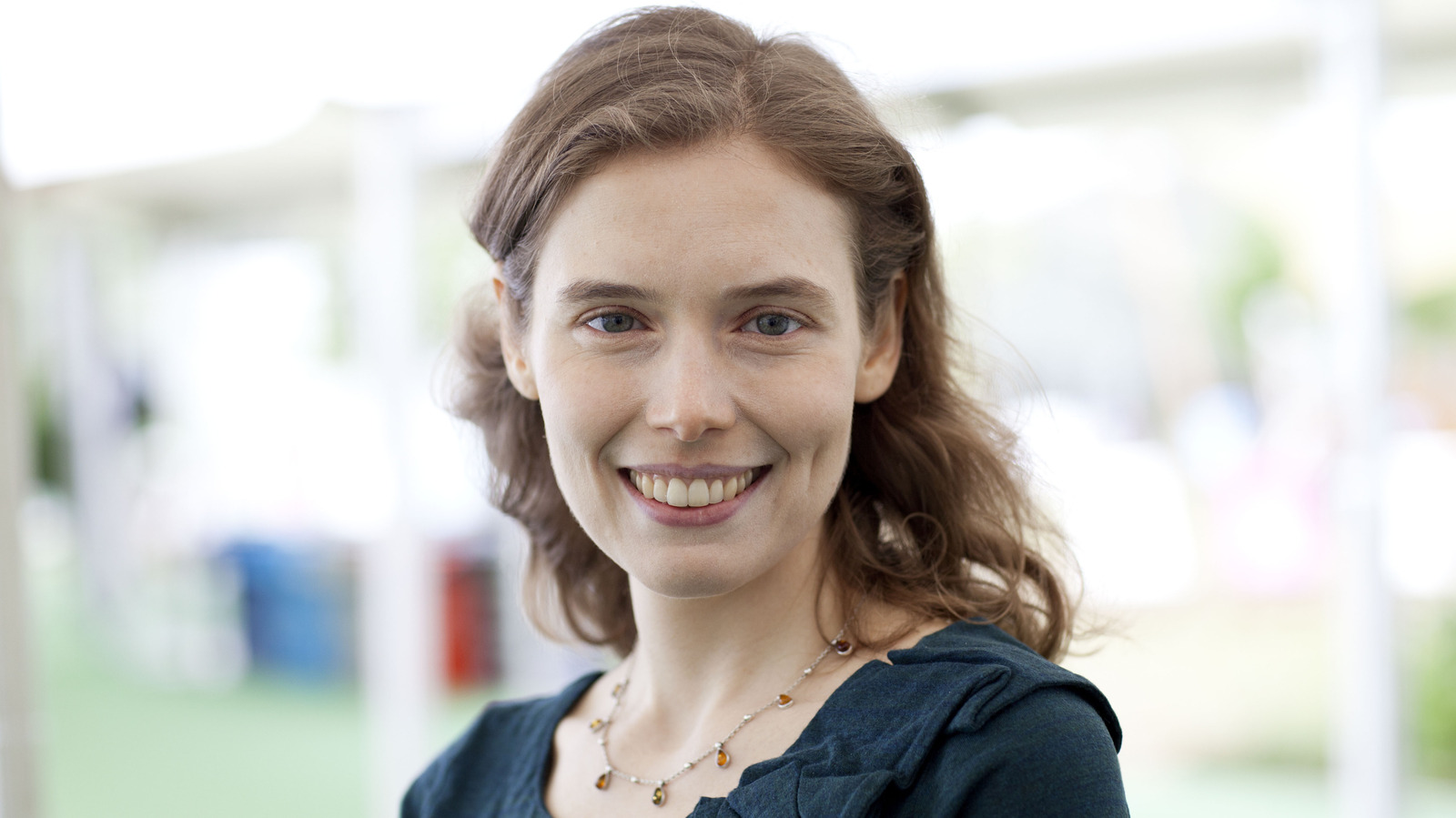 Citation du jour de Madeline Miller : « Les sorcières sont des femmes qui ont plus de pouvoir que... »